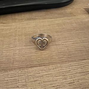 RETIRED James Avery Eternity Ring